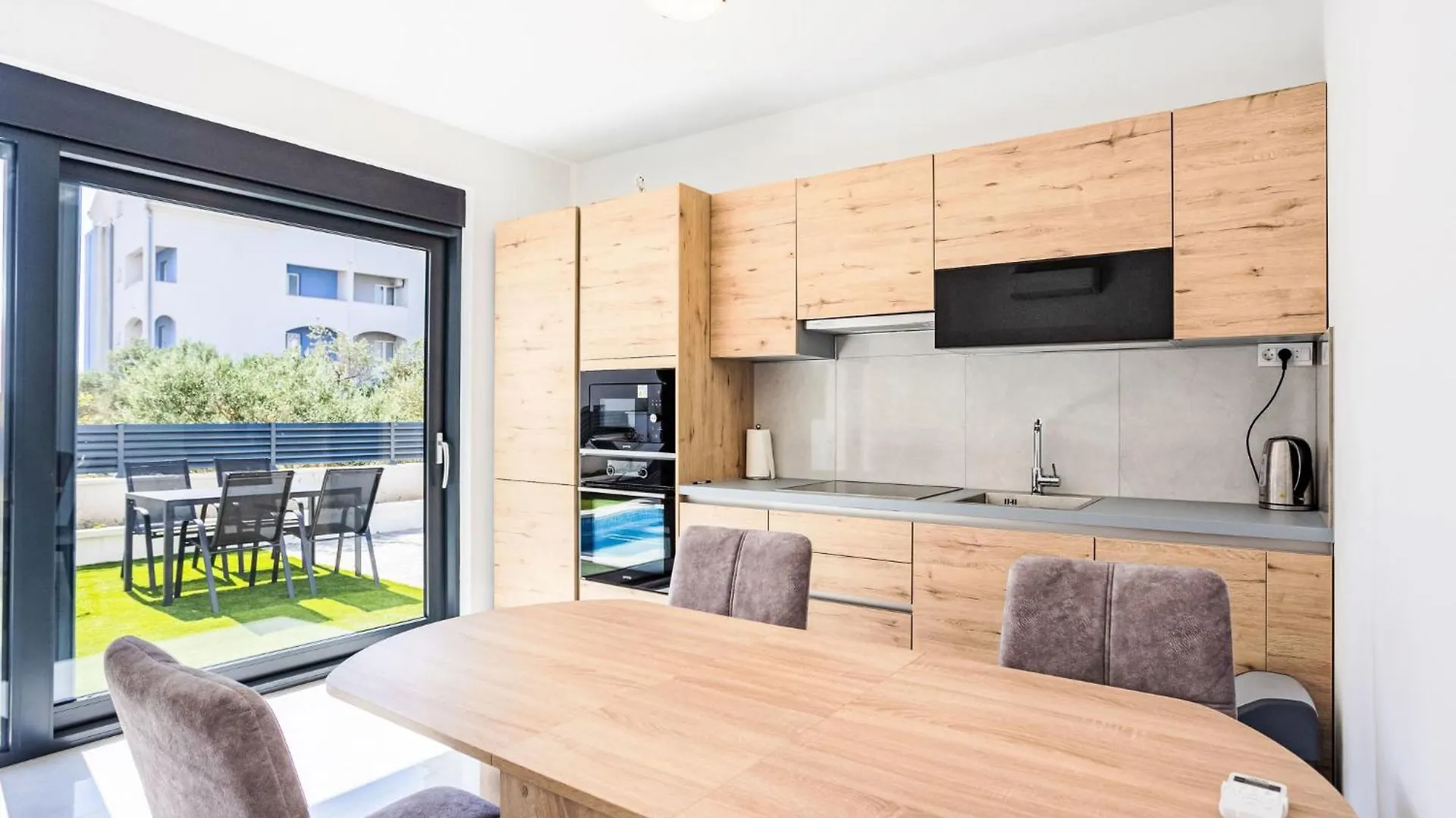 Apartment Sunny Pool By Interhome Trogir