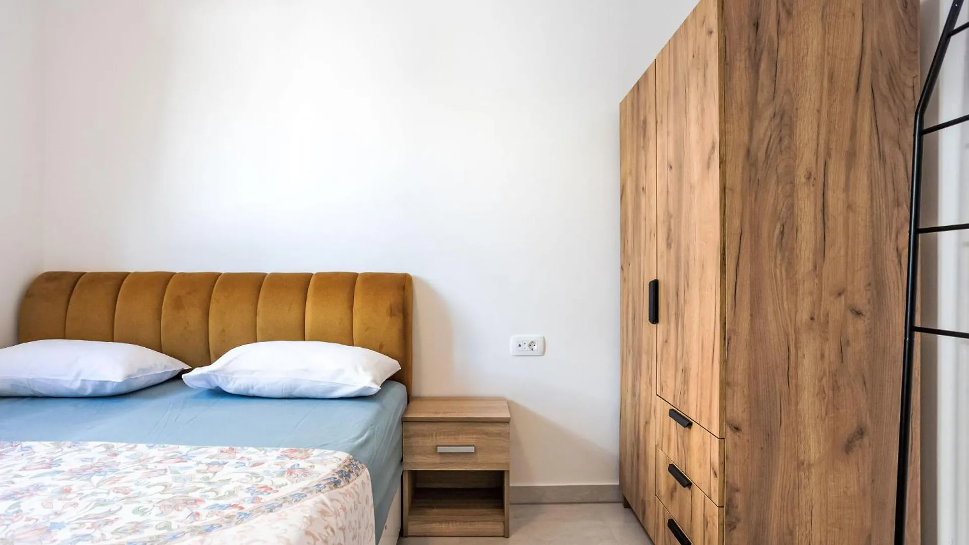 Apartment Sunny Pool By Interhome Trogir