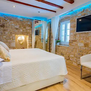 4* Pensjonat & Stars Free Parking
