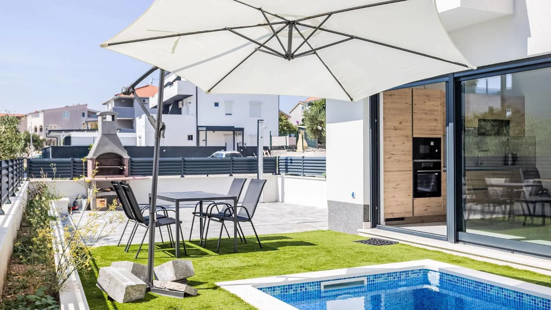 Apartment Sunny Pool By Interhome Trogir 0*,
